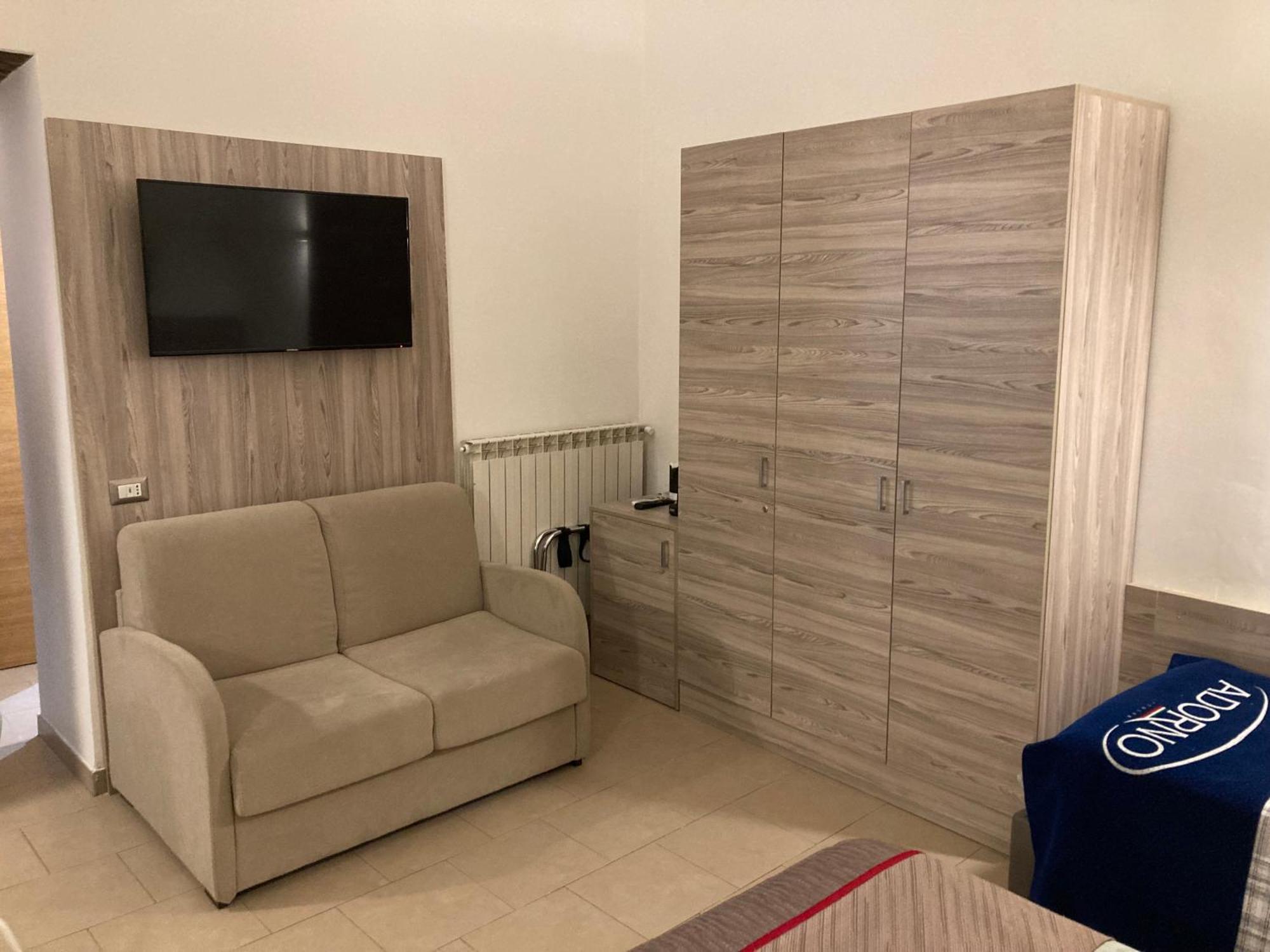 Hotel 4Stanze à Naples Extérieur photo